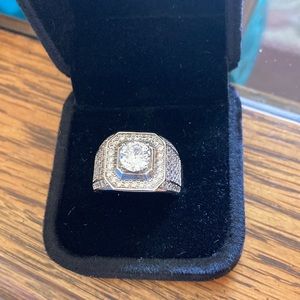 Mens Pure Sterling Silver/ Cubic Zirconia Ring